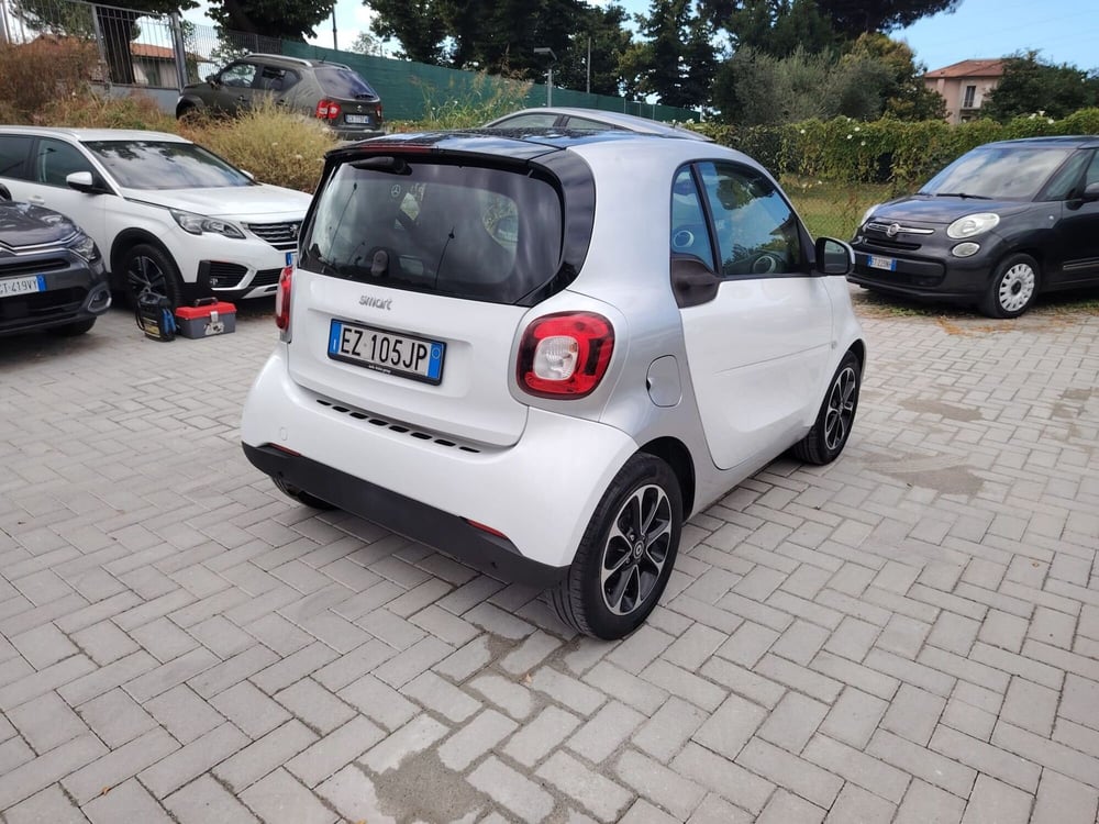 smart Fortwo usata a Massa-Carrara (7)
