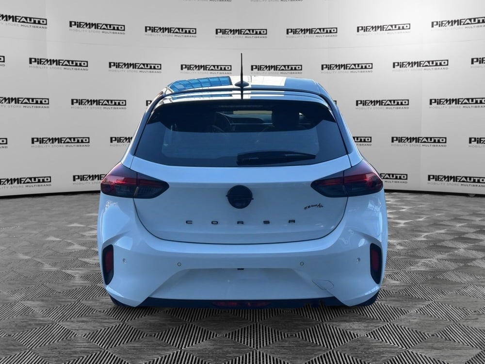 Opel Corsa nuova a Piacenza (4)