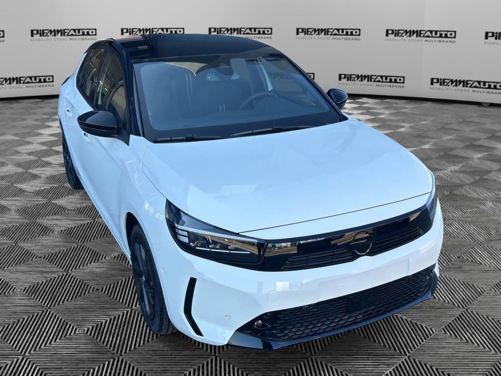 Opel Corsa nuova a Piacenza (9)