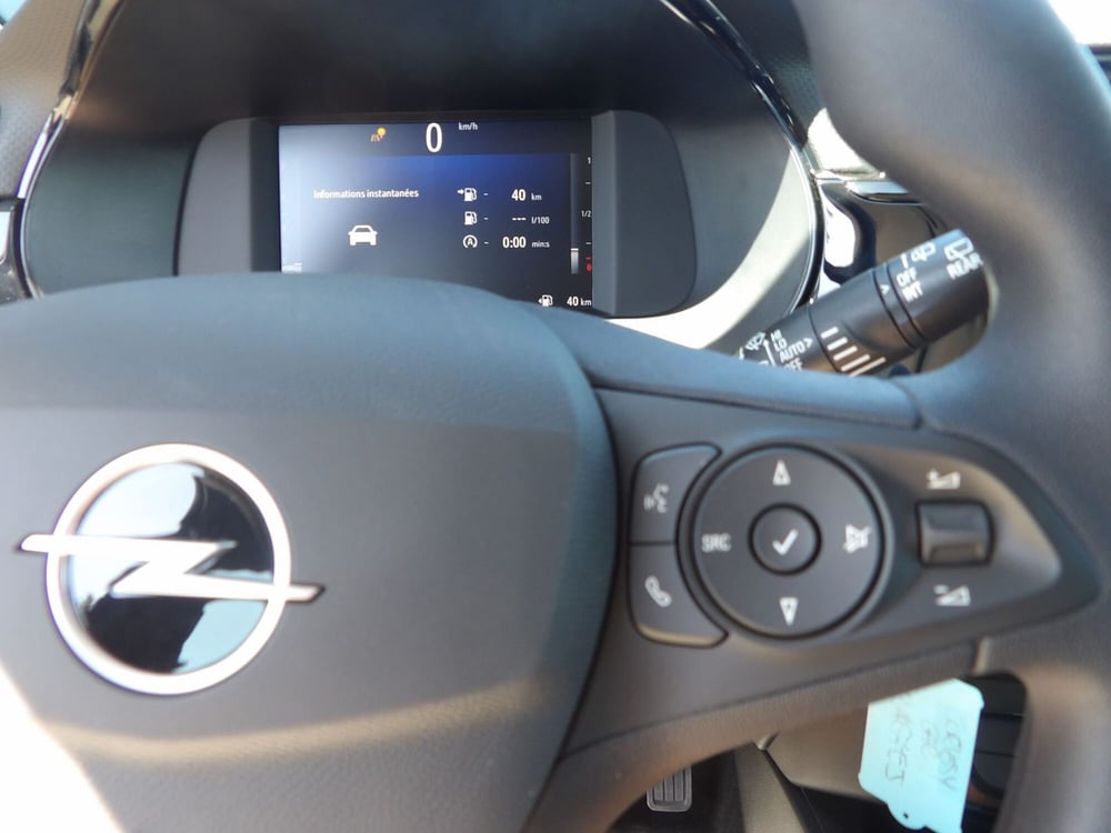 Opel Corsa nuova a Catania (17)