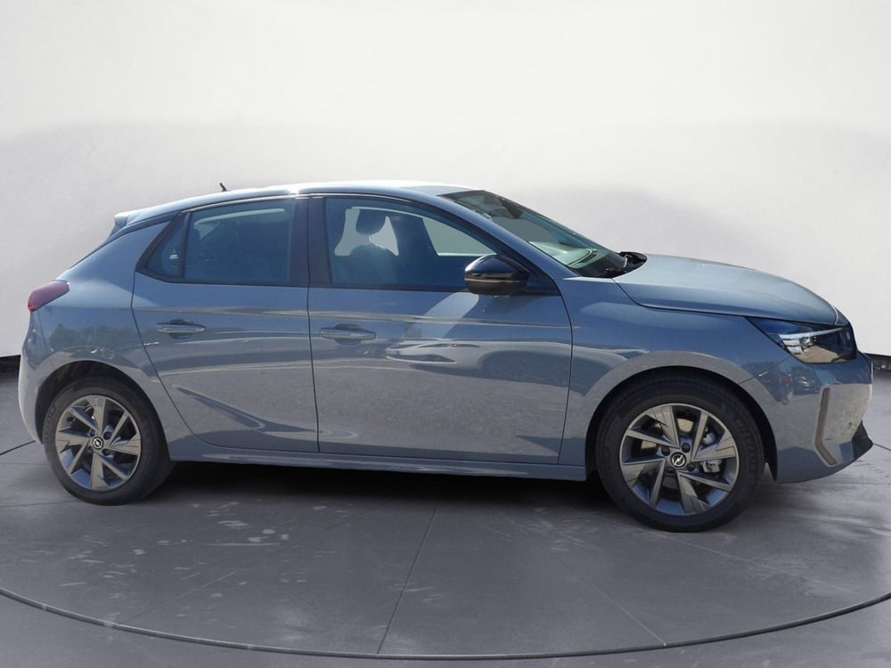 Opel Corsa nuova a Catania (5)