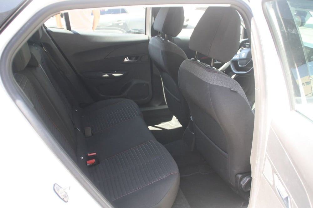 Peugeot 2008 usata a Catania (19)