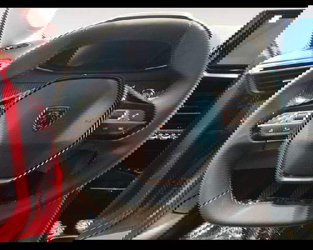 Peugeot 208 nuova a Cuneo (10)