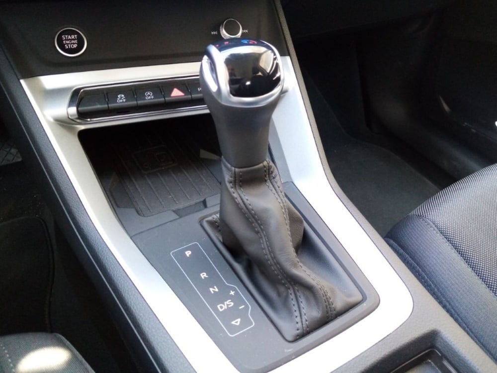 Audi Q3 usata a Bari (11)