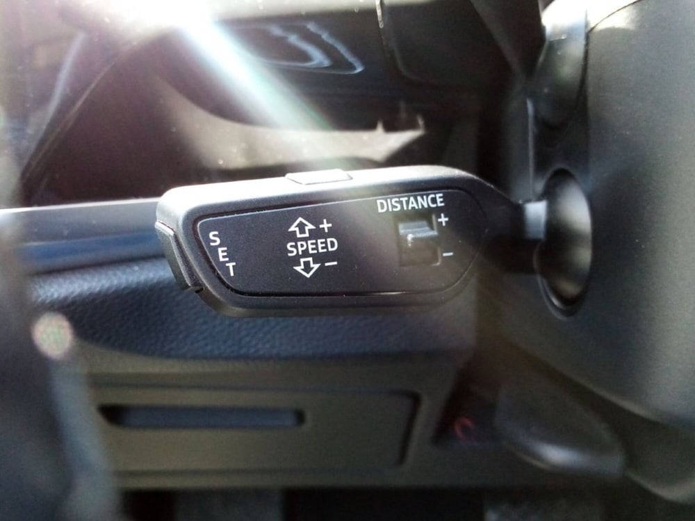 Audi Q3 usata a Bari (17)