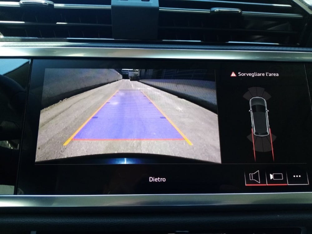 Audi Q3 usata a Bari (9)