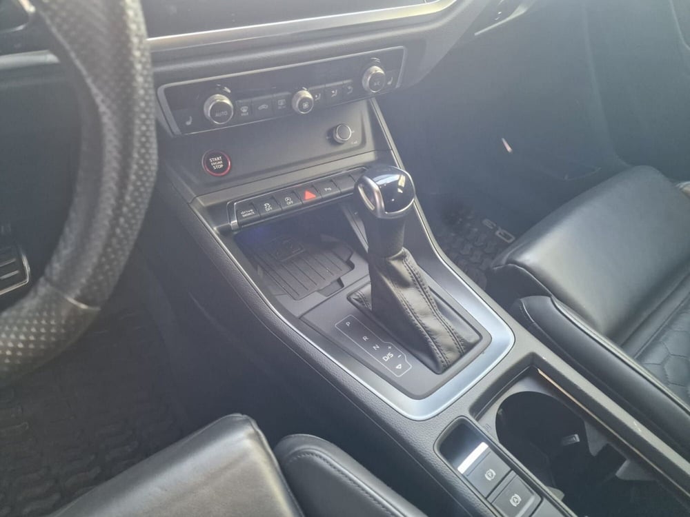 Audi RS Q3 Sportback usata a Bari (7)