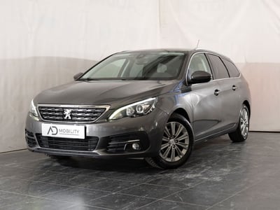 Peugeot 308 SW BlueHDi 130 S&amp;S Active del 2021 usata a San Severo