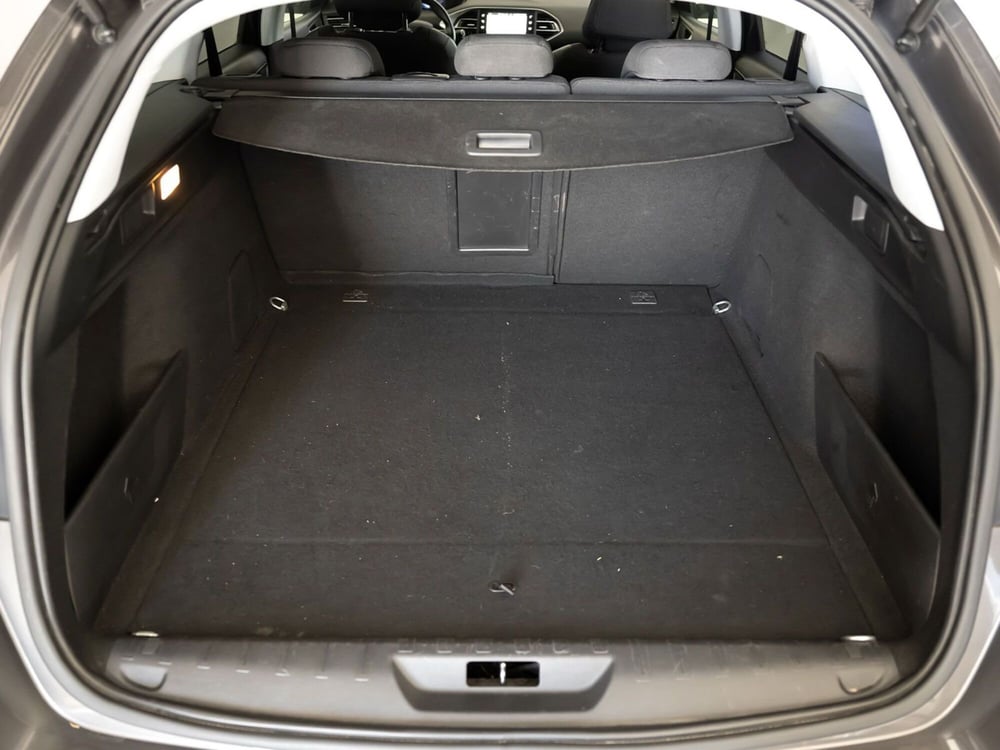 Peugeot 308 SW usata a Foggia (10)