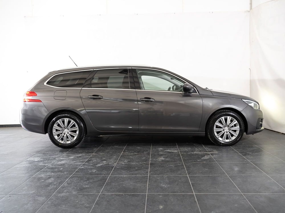 Peugeot 308 SW usata a Foggia (13)