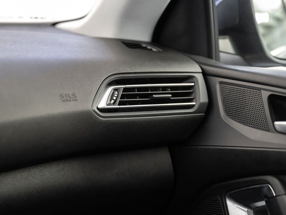 Peugeot 308 SW usata a Foggia (19)