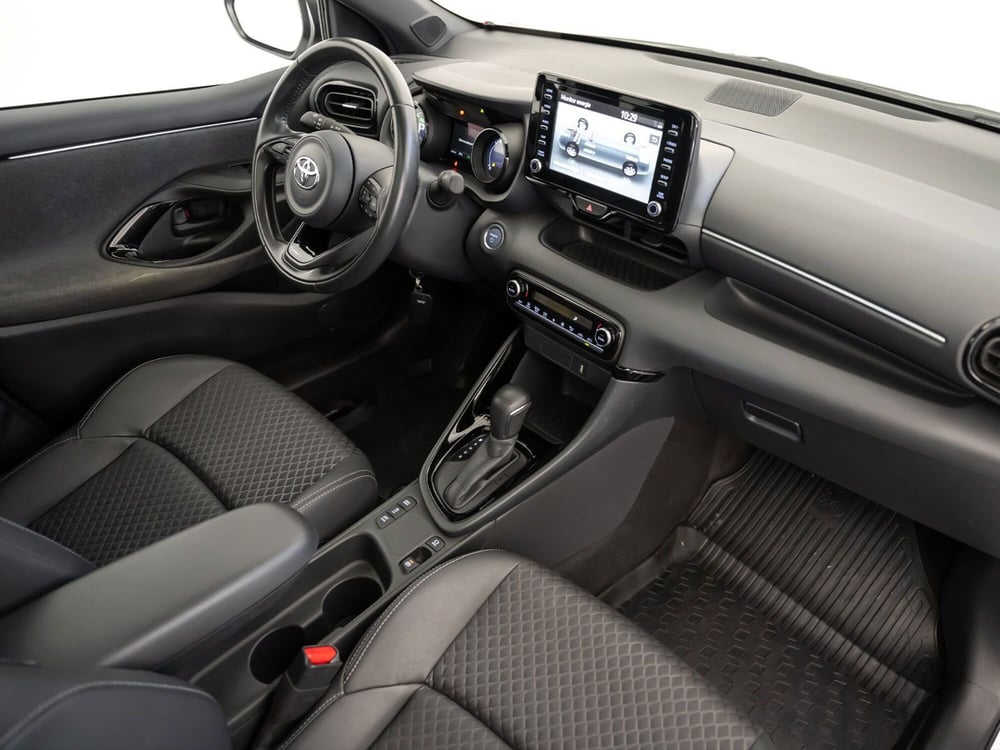 Toyota Yaris usata a Foggia (6)
