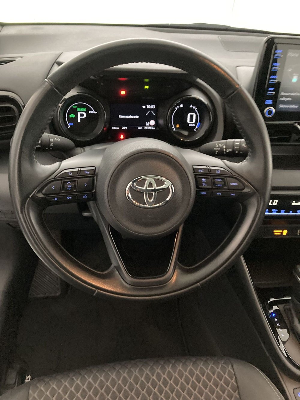 Toyota Yaris usata a Barletta-Andria-Trani (12)