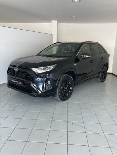 Toyota Rav4 HV (218CV) E-CVT 2WD Black Edition del 2021 usata a Barletta