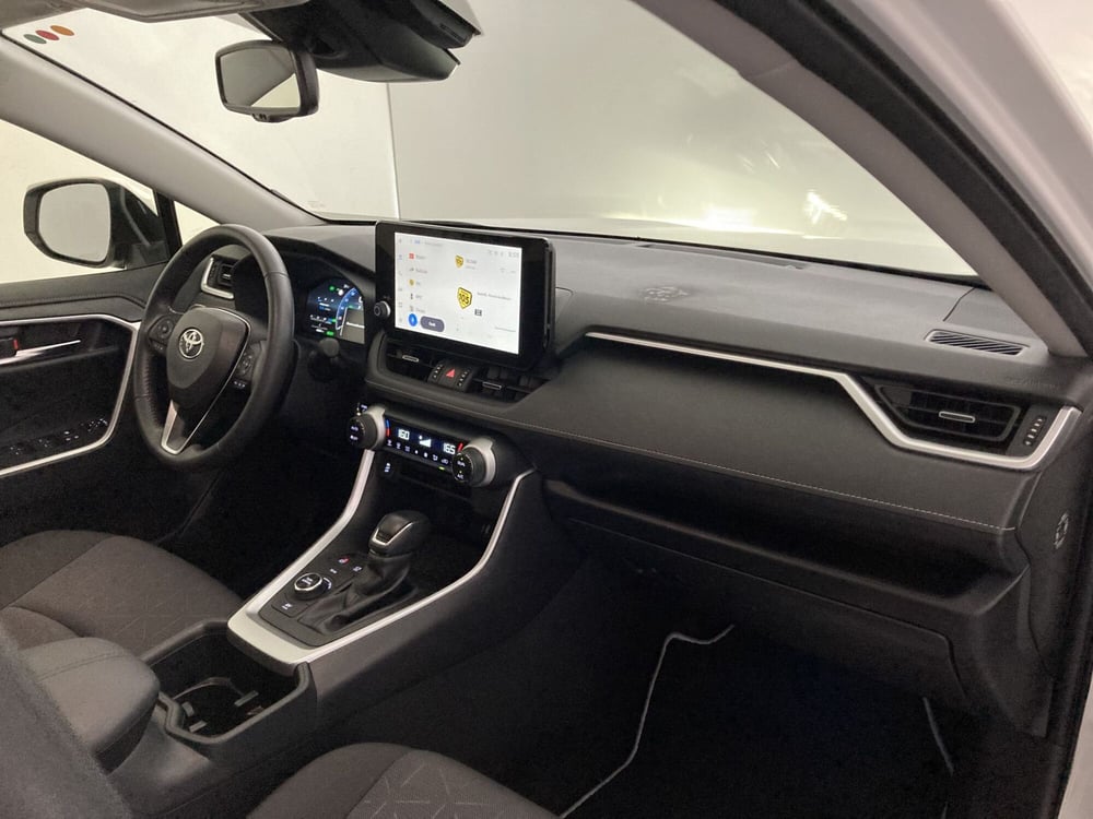 Toyota Rav4 usata a Barletta-Andria-Trani (17)