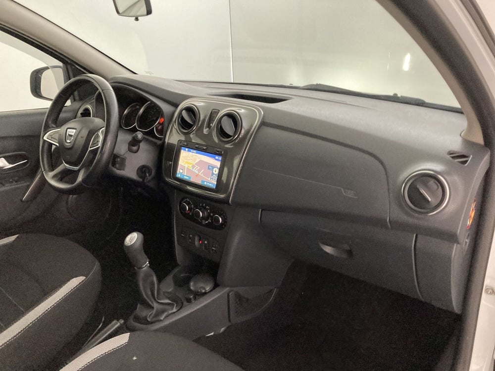 Dacia Sandero usata a Barletta-Andria-Trani (15)