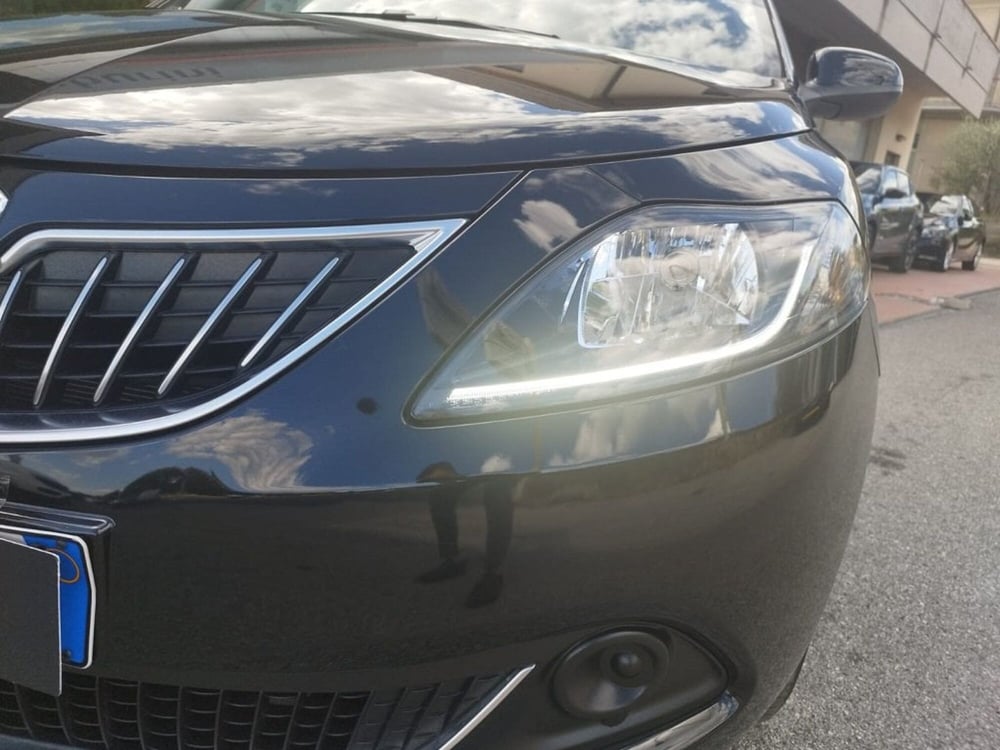 Lancia Ypsilon usata a Arezzo (9)