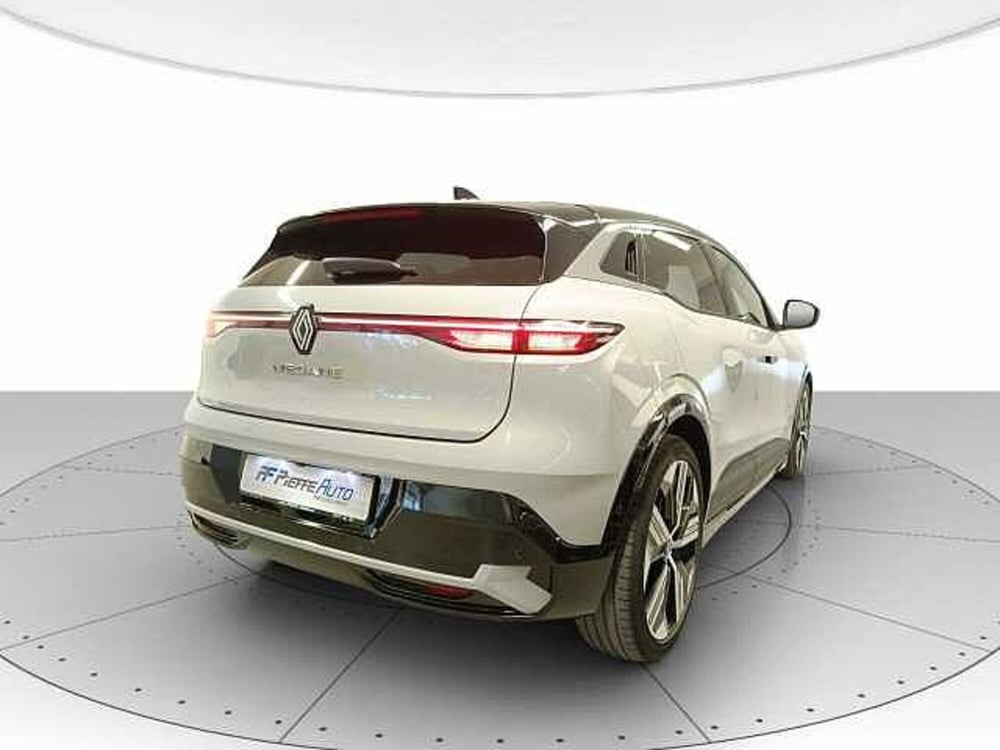 Renault Megane E-Tech Electric usata a Teramo (4)