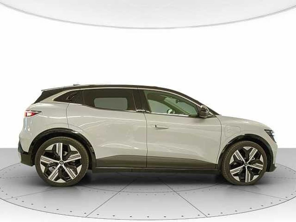 Renault Megane E-Tech Electric usata a Teramo (5)