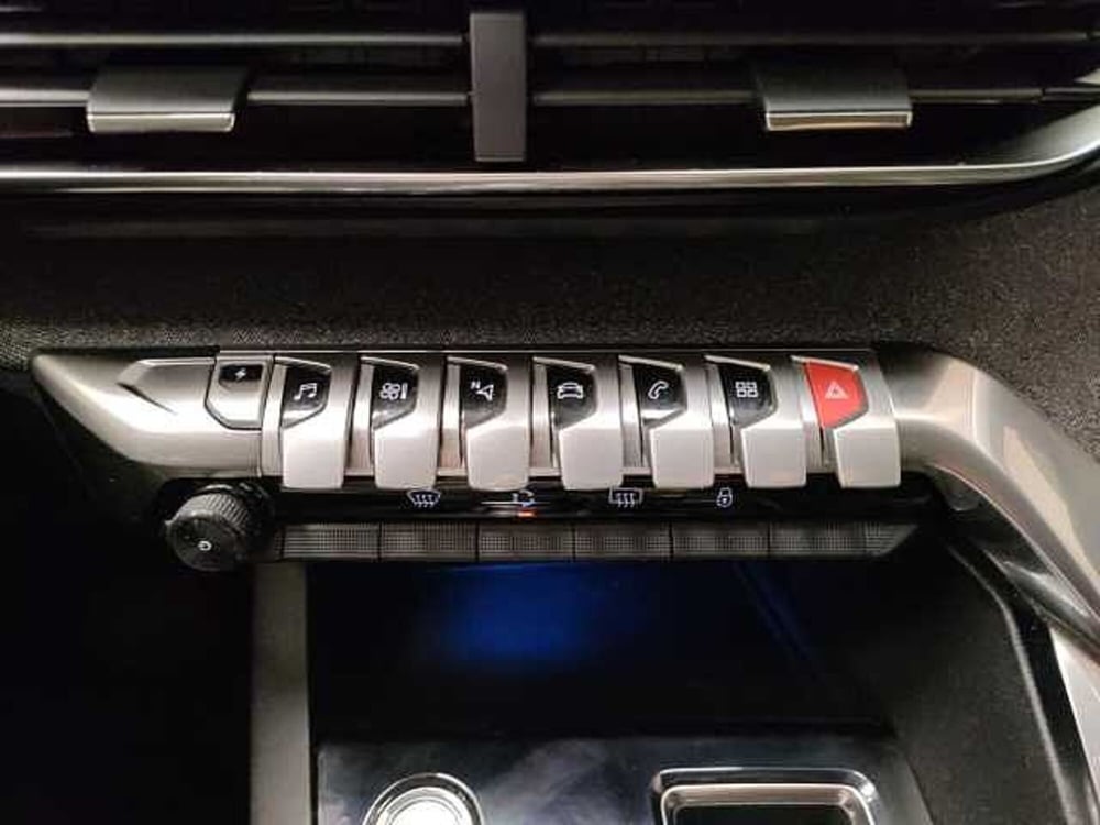 Peugeot 3008 usata a Teramo (20)
