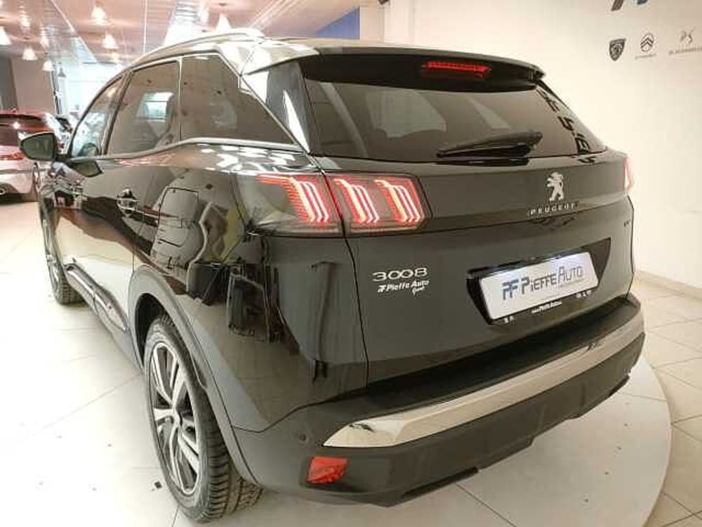 Peugeot 3008 usata a Teramo (9)