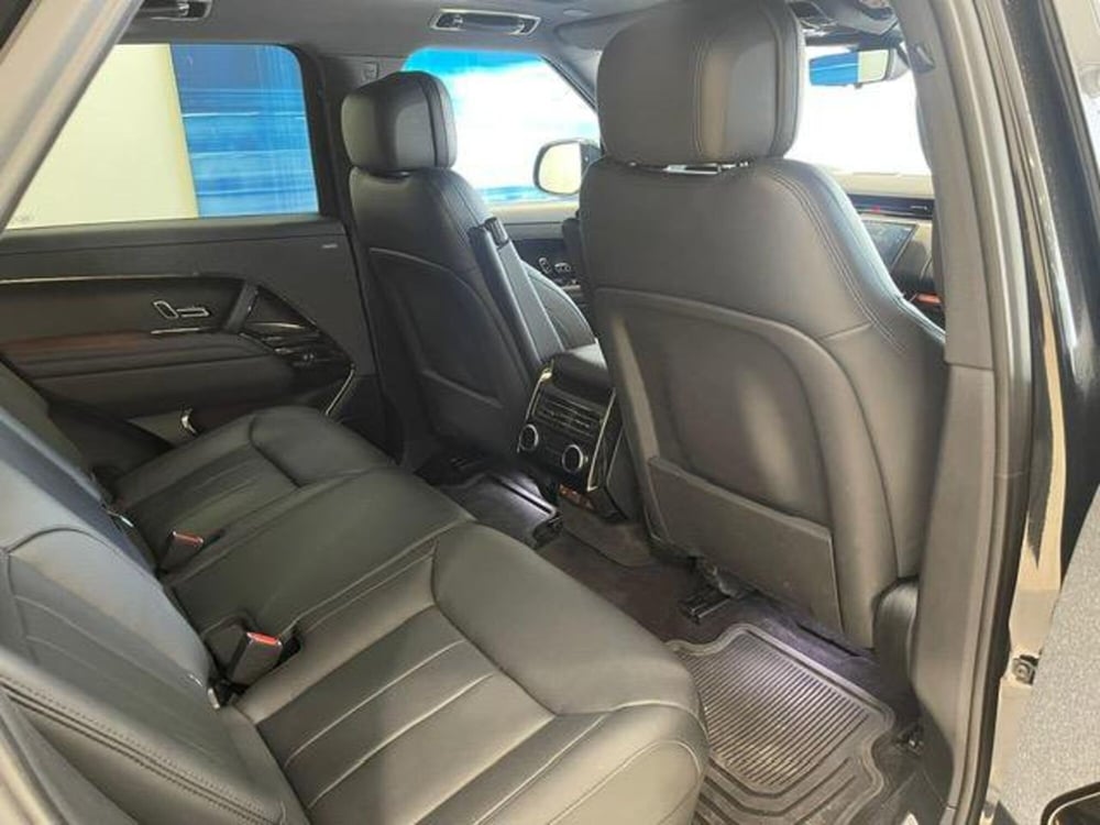 Land Rover Range Rover Sport usata a Venezia (5)