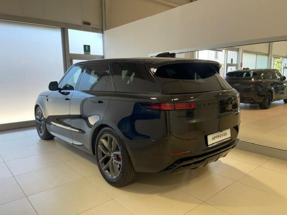 Land Rover Range Rover Sport usata a Venezia (9)