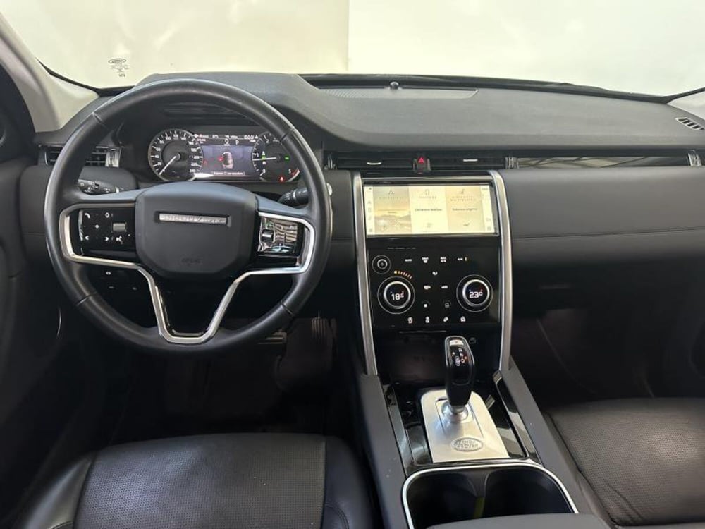 Land Rover Discovery Sport usata a Venezia (10)