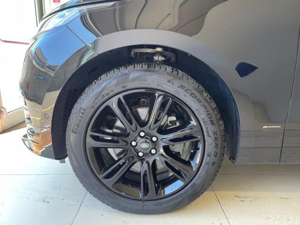Land Rover Range Rover Velar usata a Venezia (7)