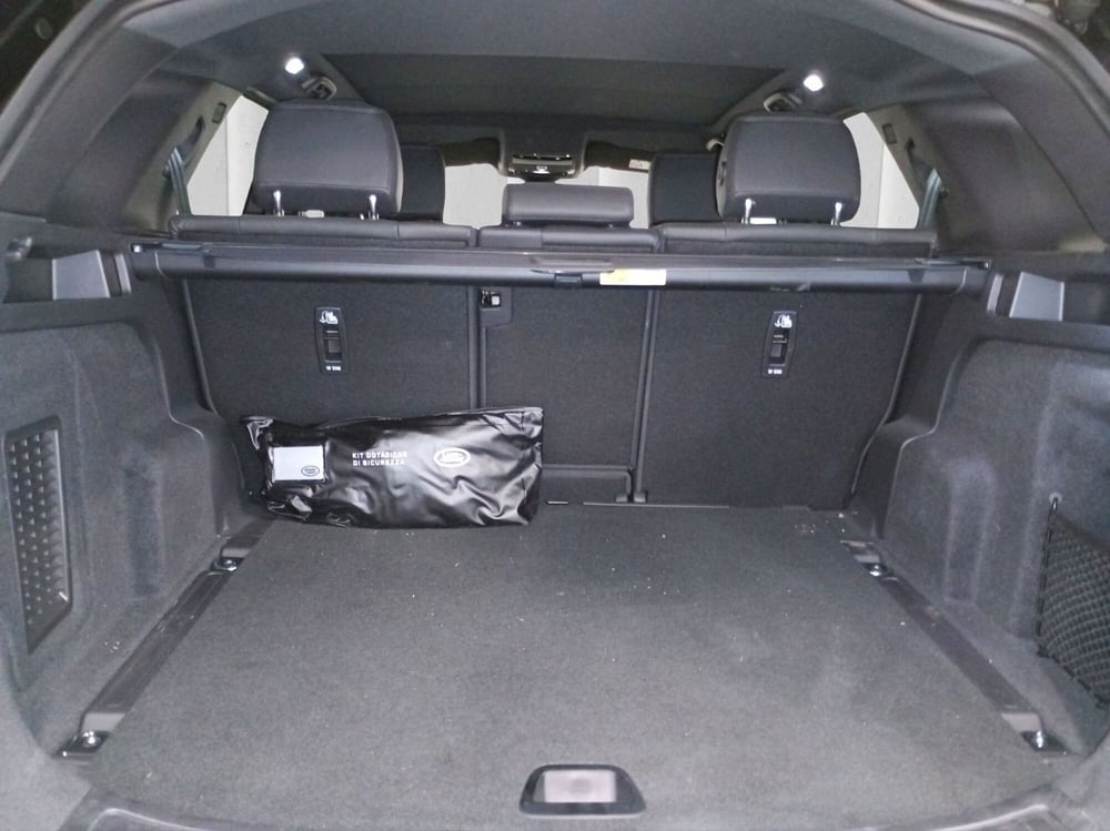 Land Rover Discovery Sport usata a Milano (18)