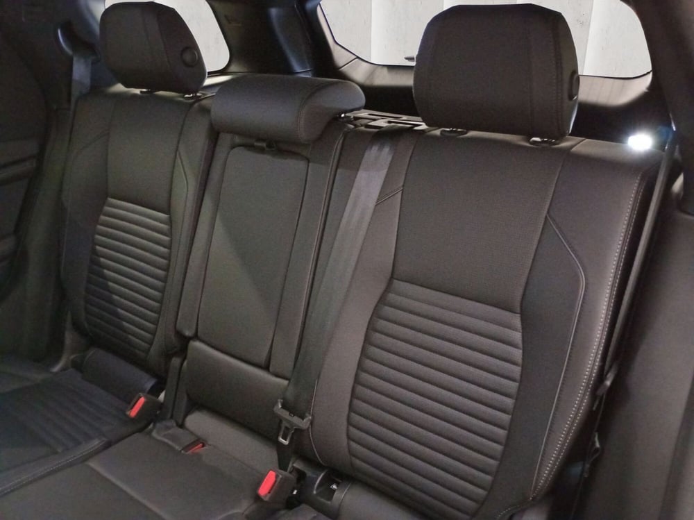 Land Rover Discovery Sport usata a Milano (19)