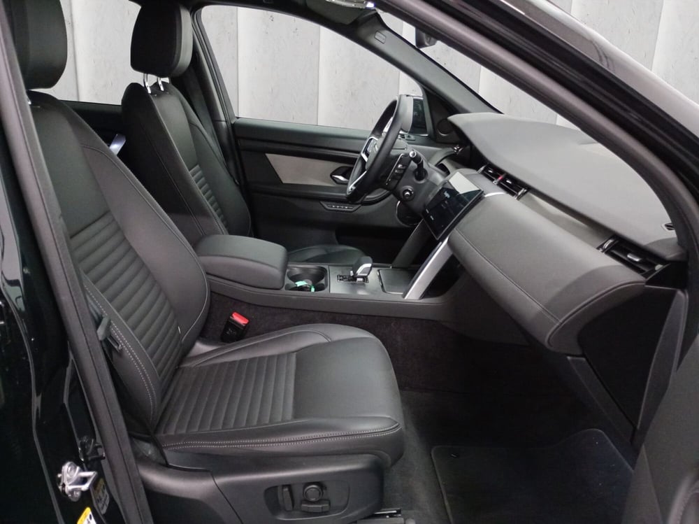 Land Rover Discovery Sport usata a Milano (3)