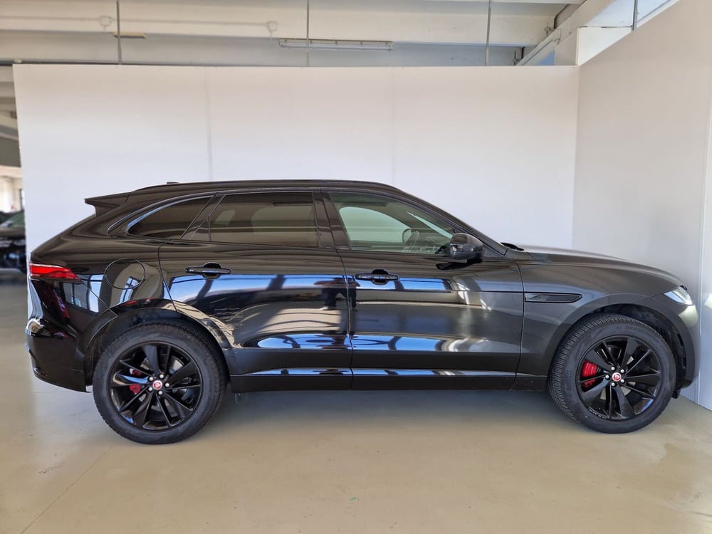 Jaguar F-Pace usata a Modena (6)