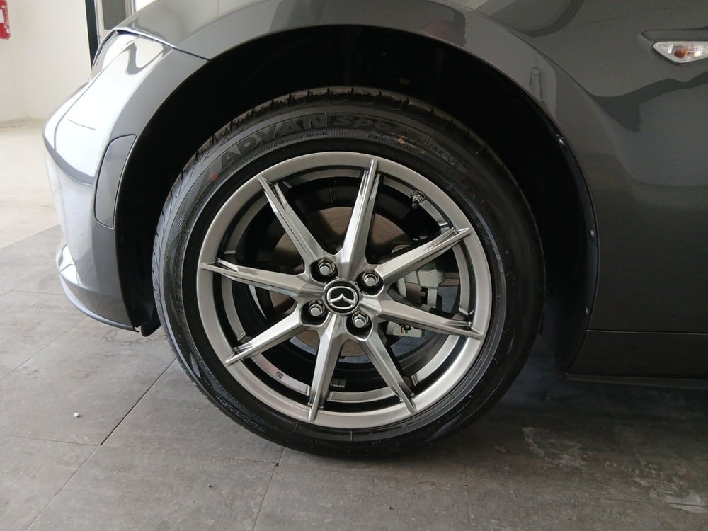 Mazda MX-5 nuova a Arezzo (11)