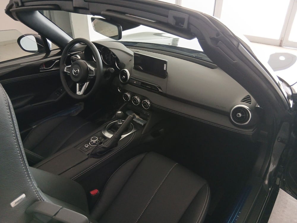 Mazda MX-5 nuova a Arezzo (12)
