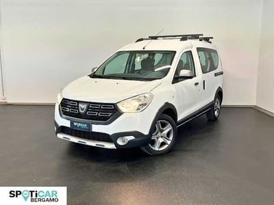 Dacia Dokker Stepway 1.6 8V 110CV GPL del 2019 usata a Bergamo