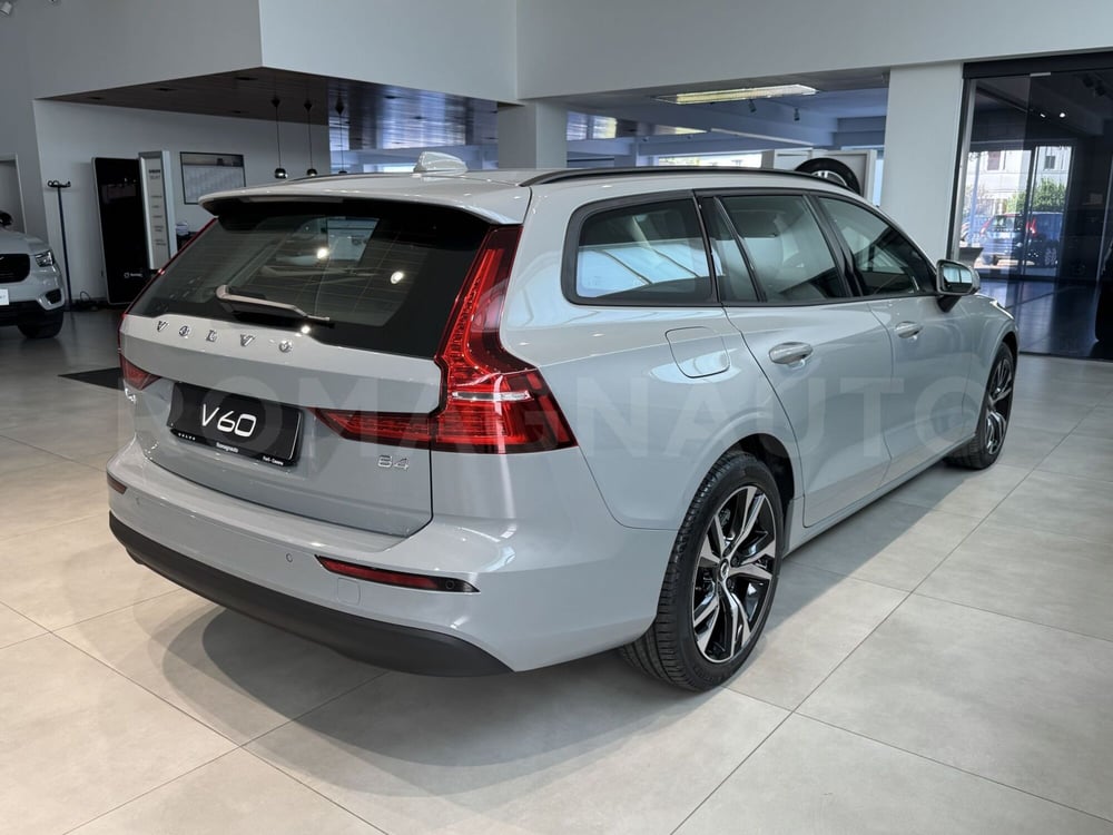 Volvo V60 nuova a Forlì-Cesena (5)