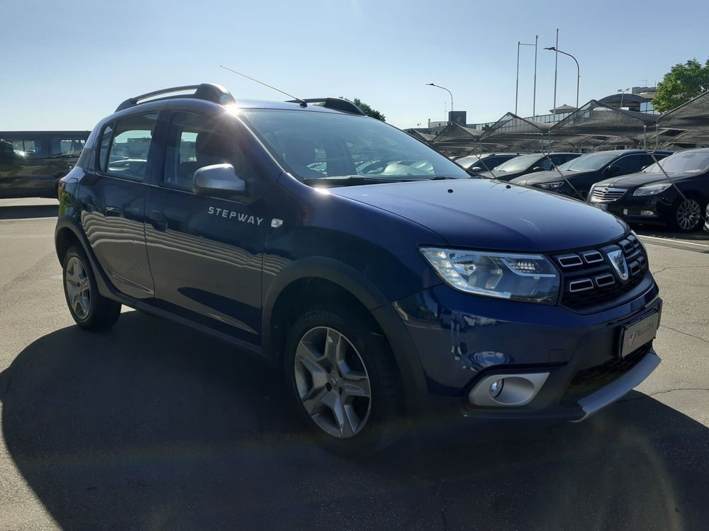 Dacia Sandero usata a Modena (2)