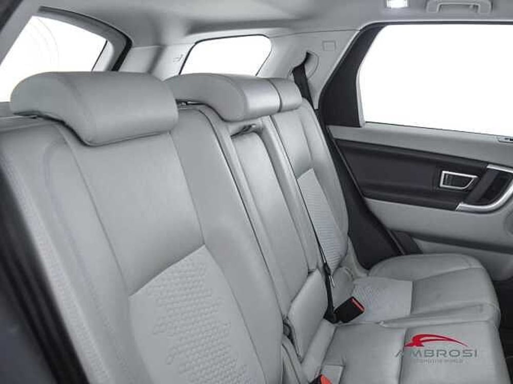 Land Rover Discovery Sport usata a Perugia (11)