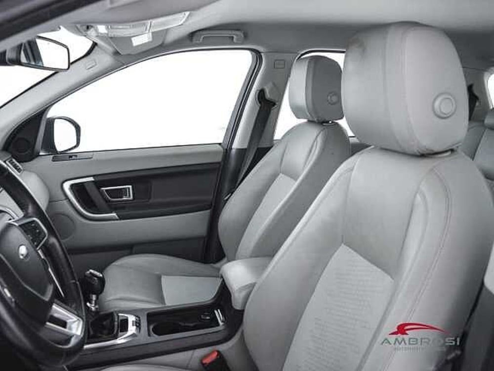 Land Rover Discovery Sport usata a Perugia (9)