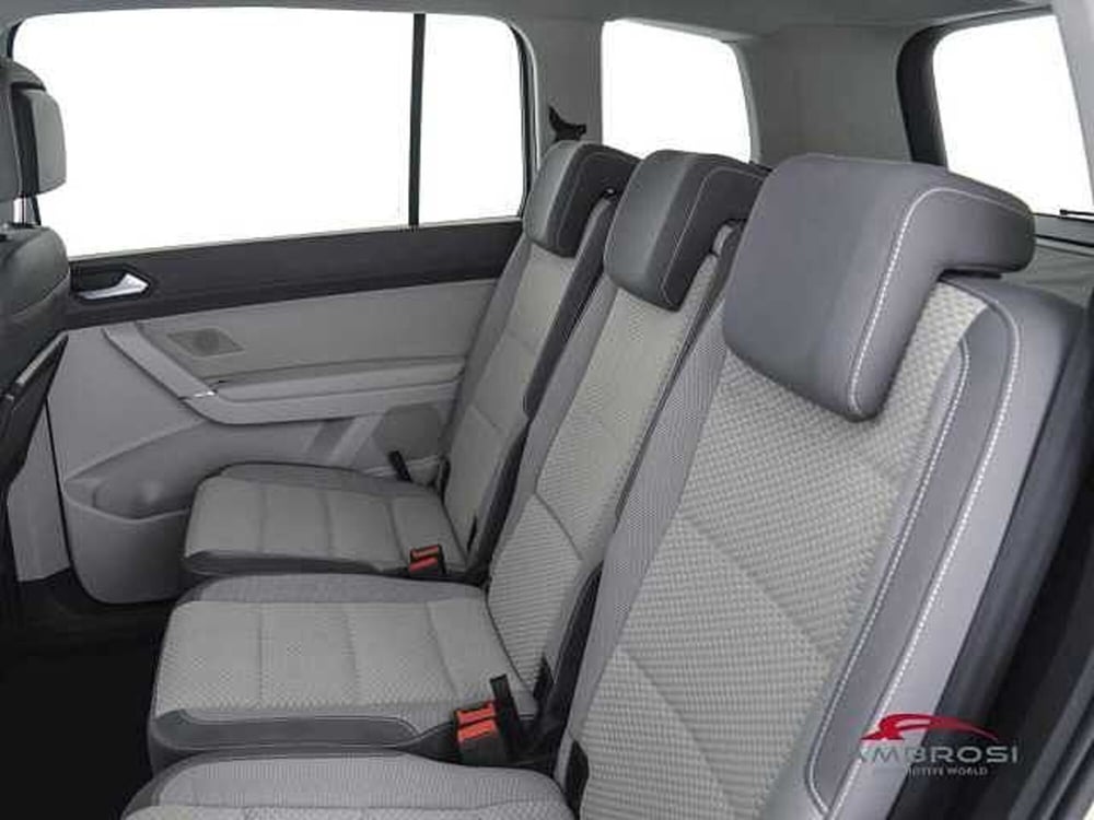 Volkswagen Touran usata a Perugia (10)
