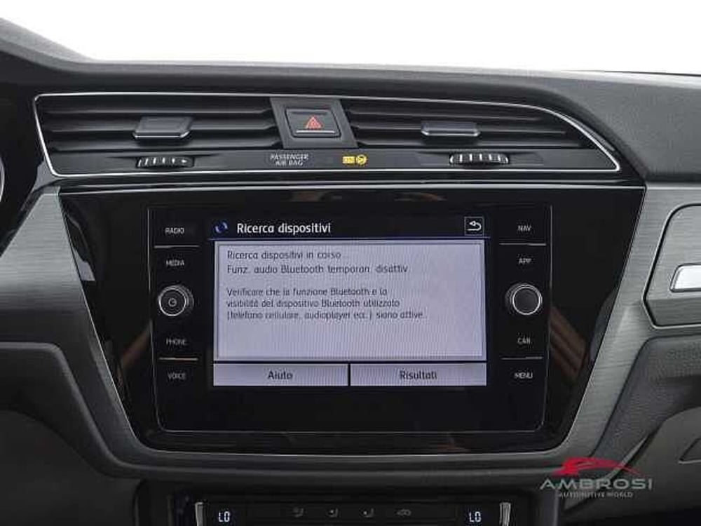 Volkswagen Touran usata a Perugia (16)
