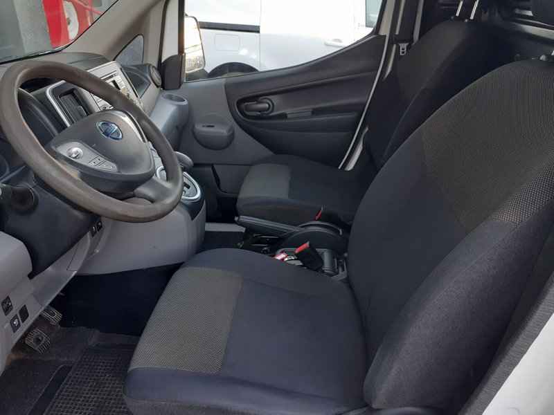 Nissan e-NV200 usata a Modena (9)