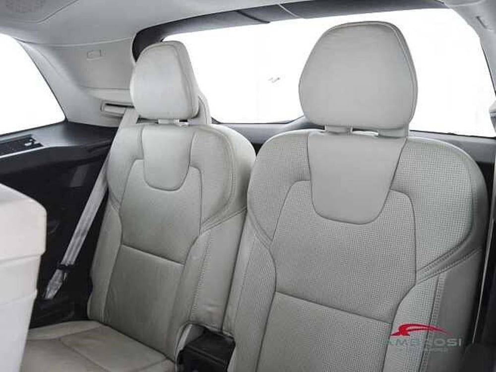 Volvo XC90 usata a Perugia (11)