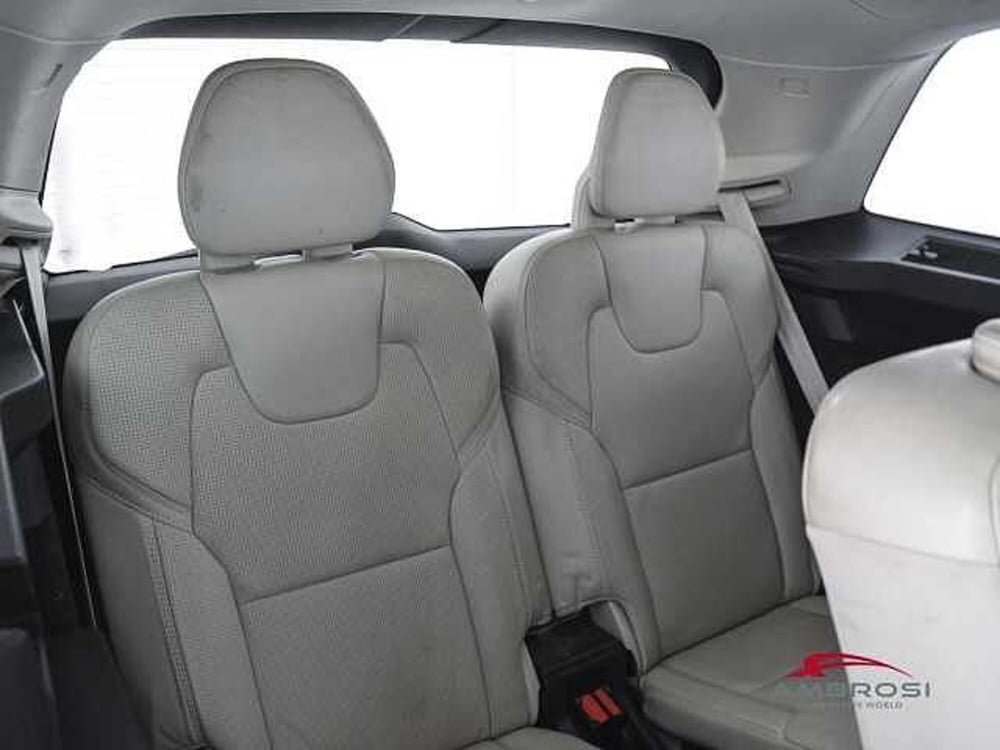 Volvo XC90 usata a Perugia (12)