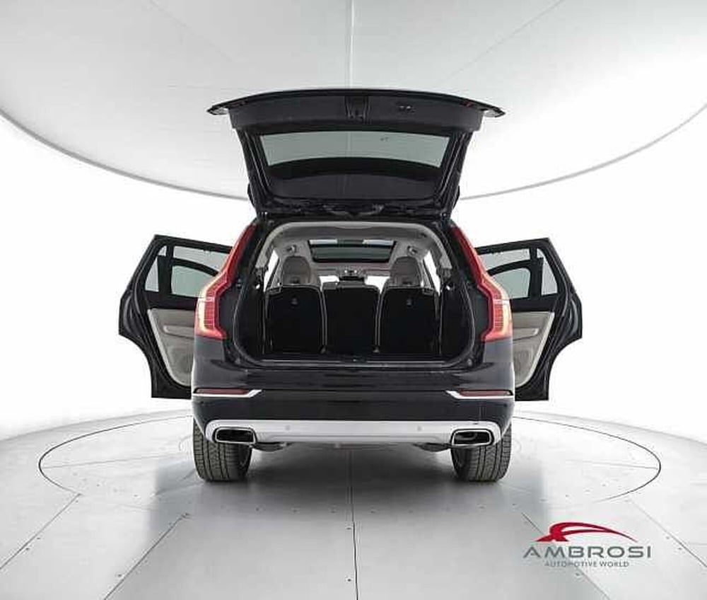 Volvo XC90 usata a Perugia (7)