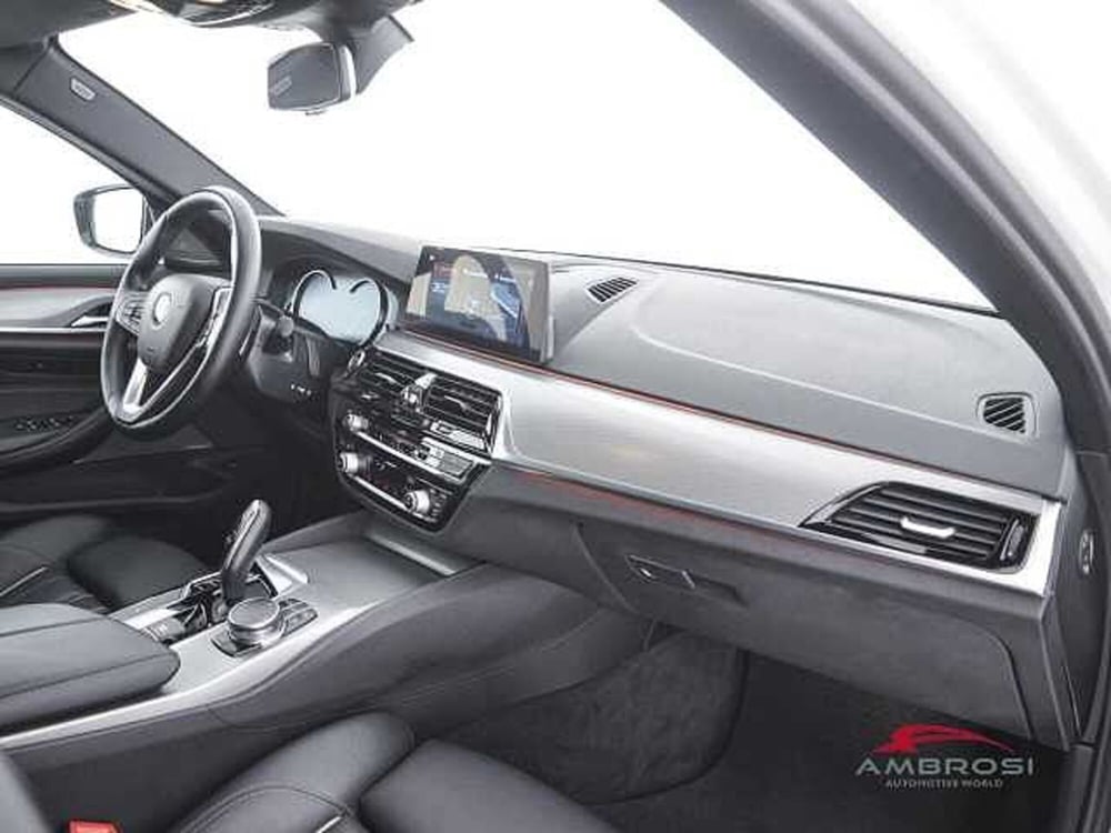 BMW Serie 5 Touring usata a Perugia (12)