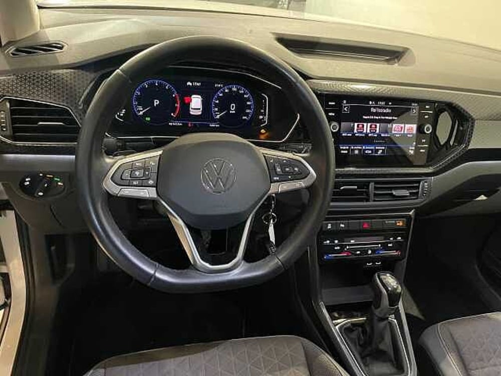 Volkswagen T-Cross usata a Genova (11)