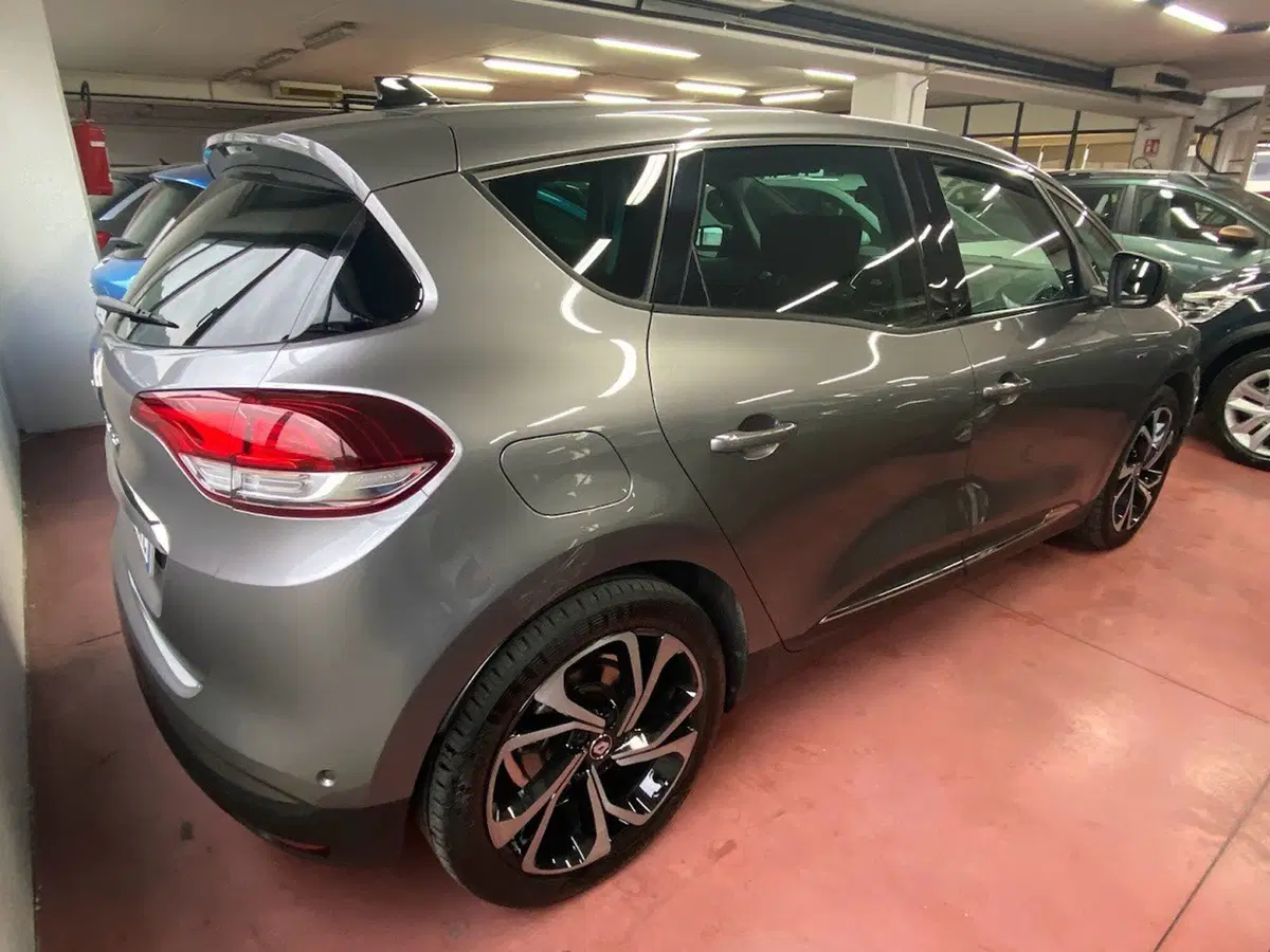 Renault Scénic usata a Macerata (5)