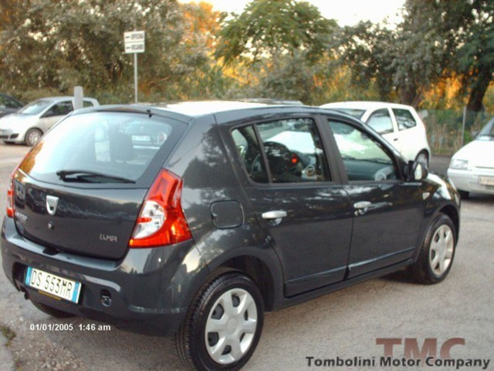 Dacia Sandero usata a Macerata (2)
